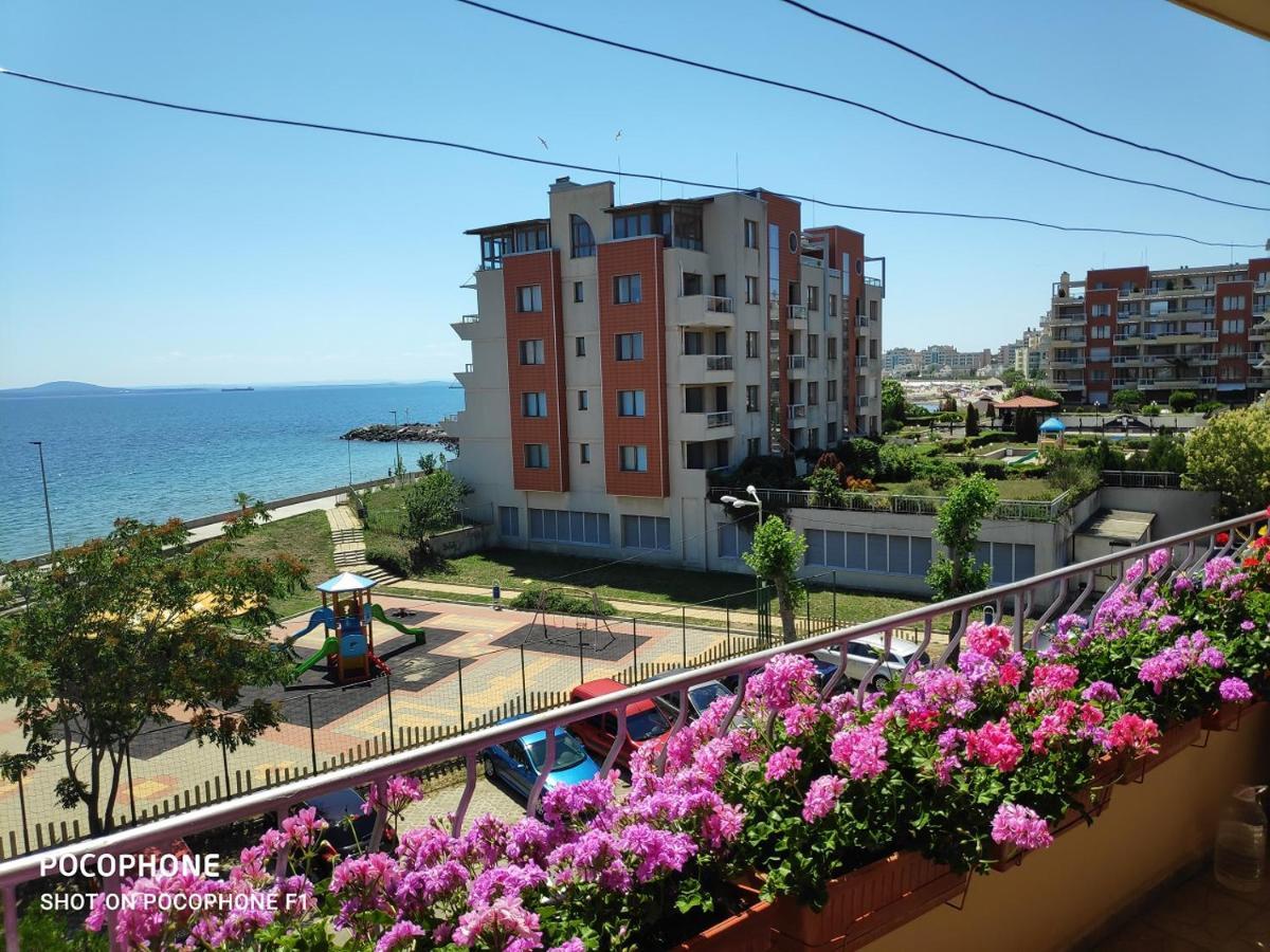 Homestay Kostadinov Ahyolu Dış mekan fotoğraf